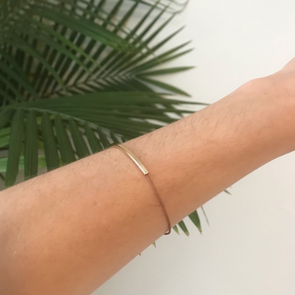 Minimal Gold Bar Bracelet - Picture 3 of 3